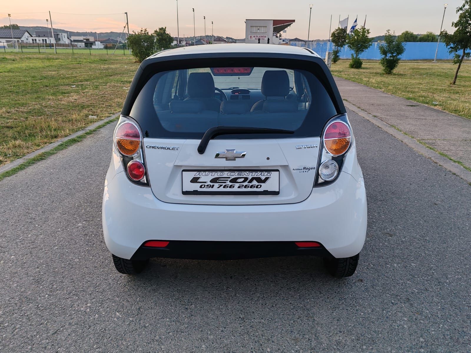 chevrolet spark 1,0 16v, 2012 g. 56000 km - slika 5