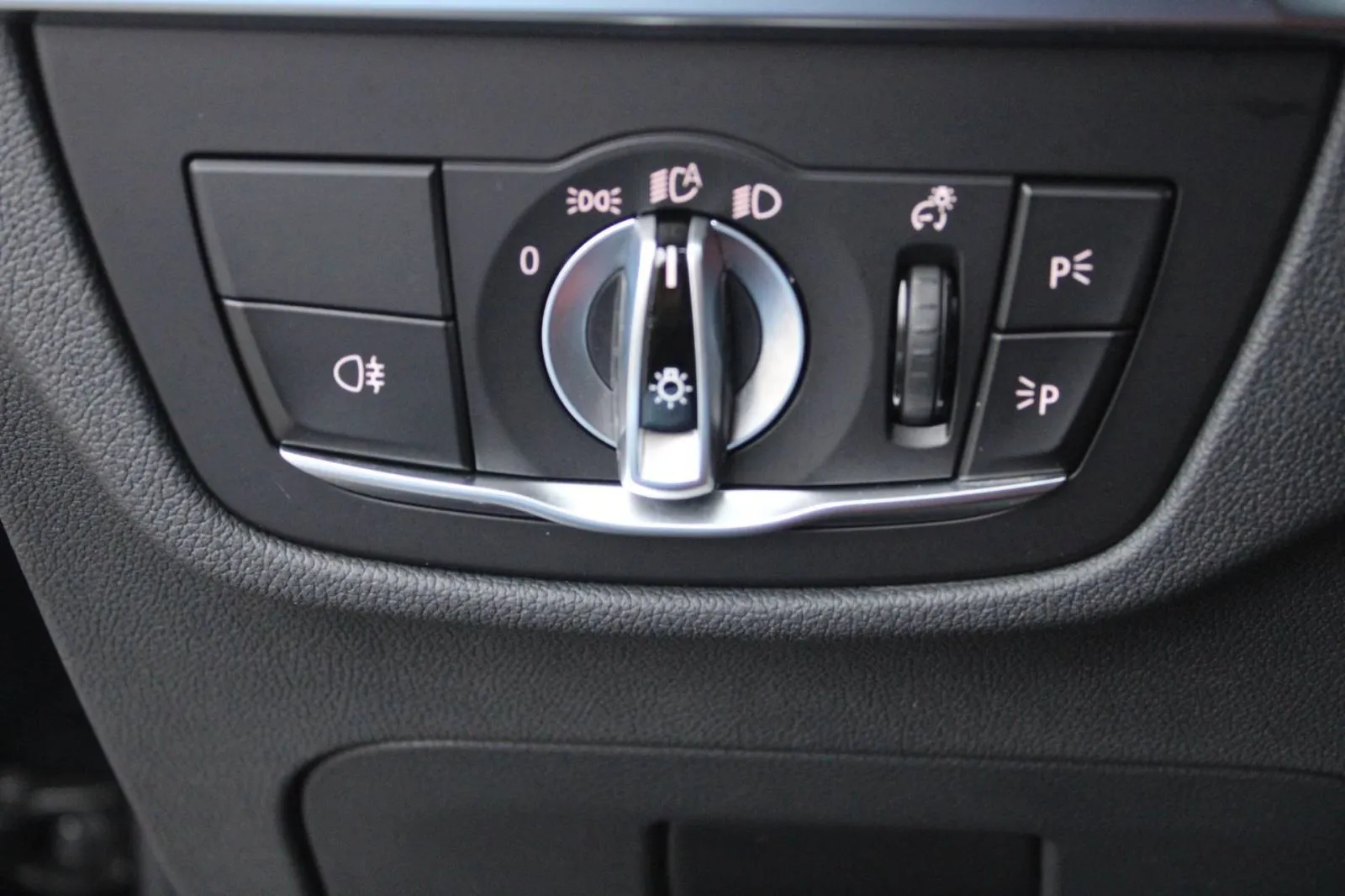 bmw x3 xdrive 20d ///m paket *led,navigacija,kamera* - slika 20