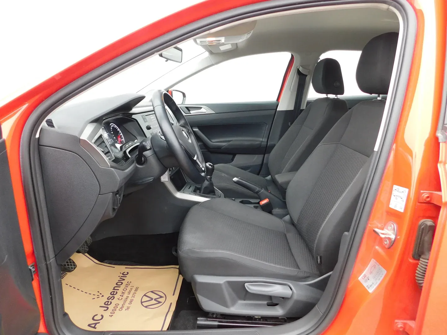 08036 volkswagen polo 1.0 tsi comfortline - slika 8