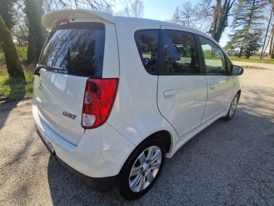 mitsubishi colt 1,3 motion pocinčan 1 vl.1 lak nov kartice do 36 mj - slika 17