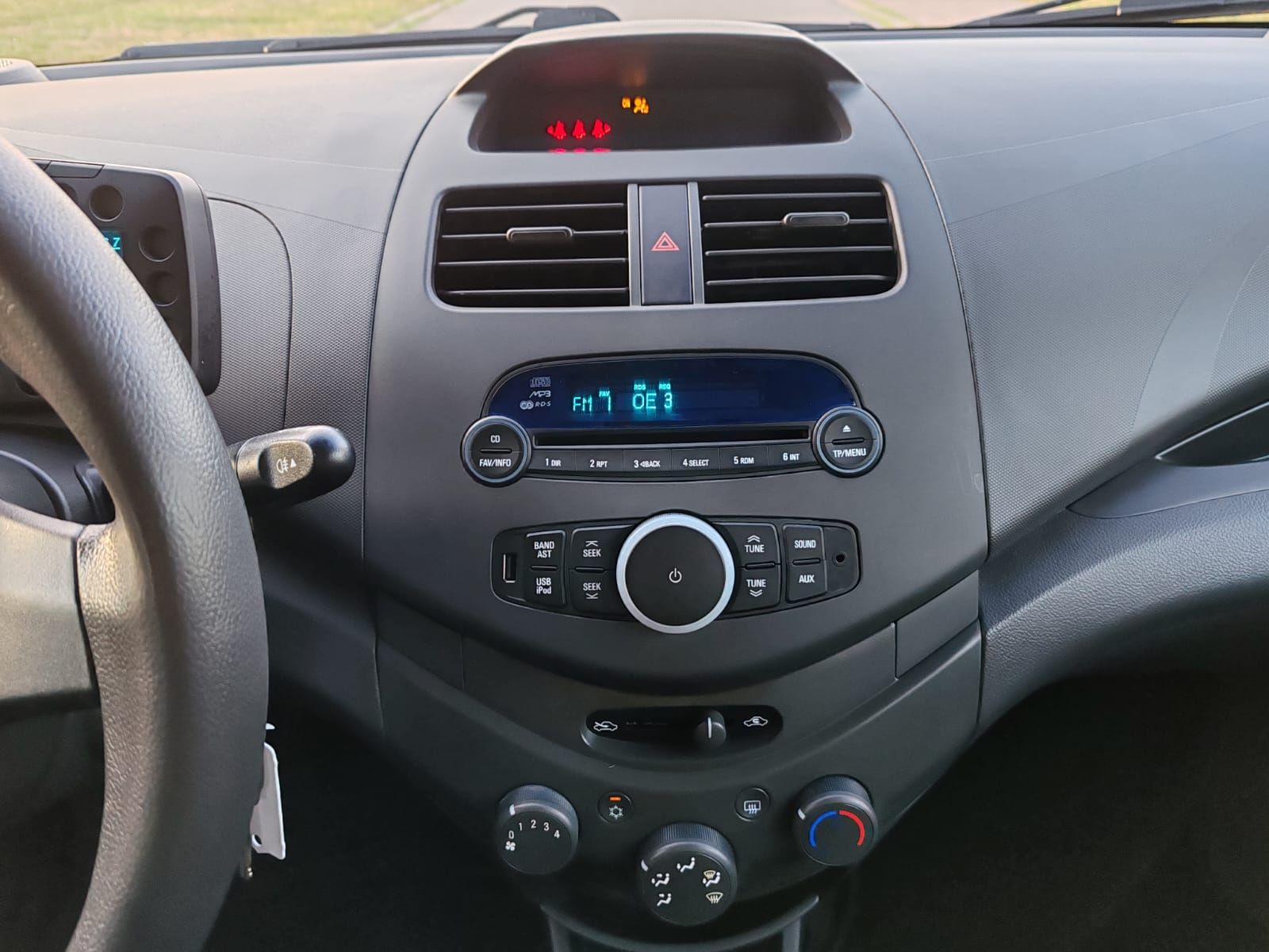 chevrolet spark 1,0 16v, 2012 g. 56000 km - slika 13