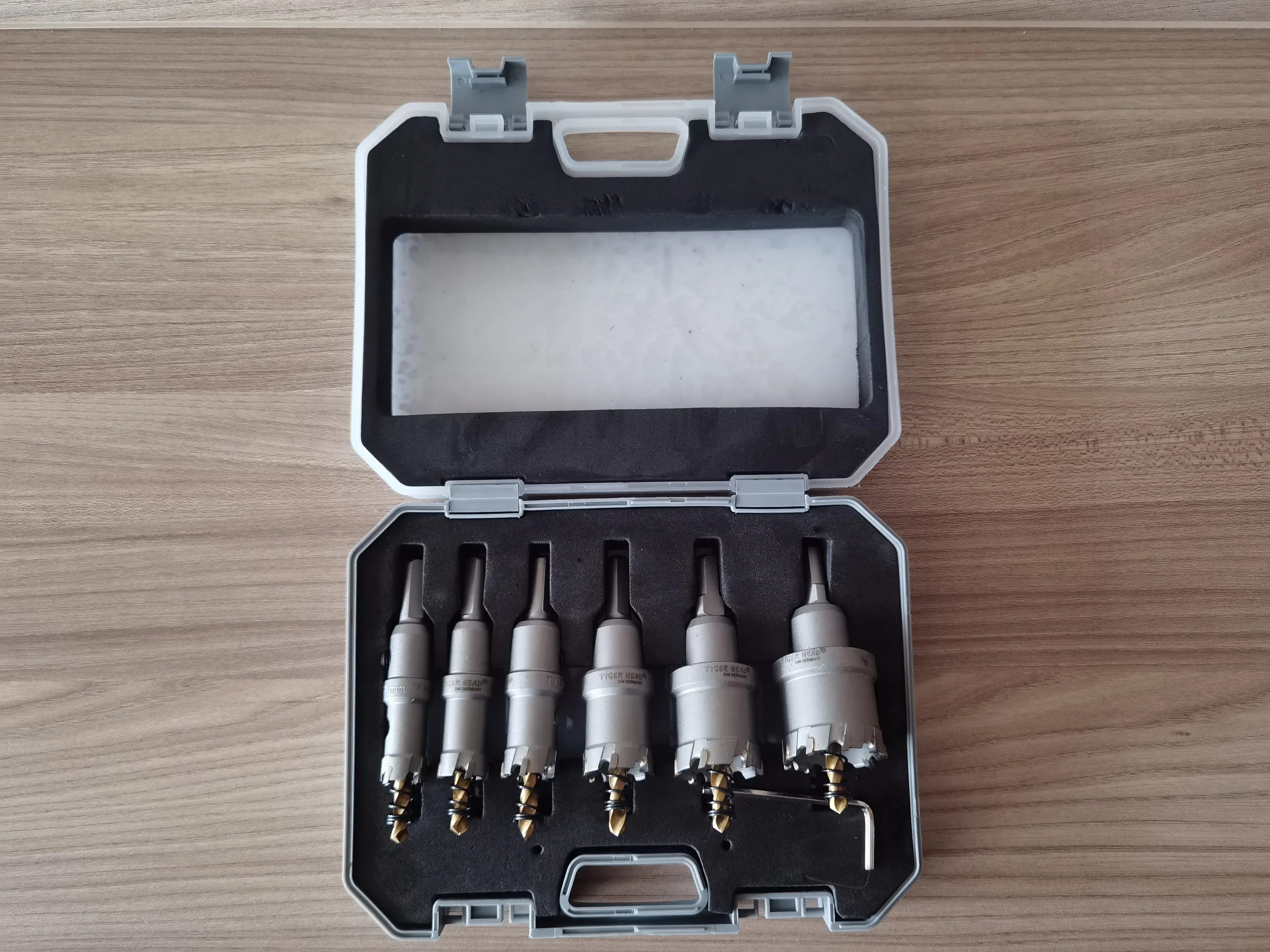 krune za inox sa karbidnim vrhom 6 komada - slika 2
