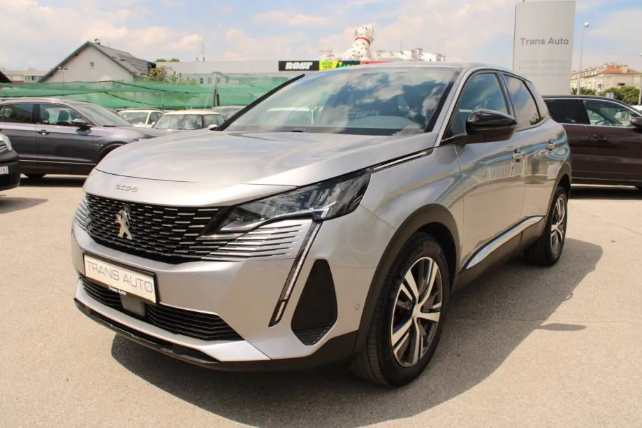 Peugeot 3008 1.2 Puretech Allure *NAVIGACIJA, LED, KAMERA* - Zagreb