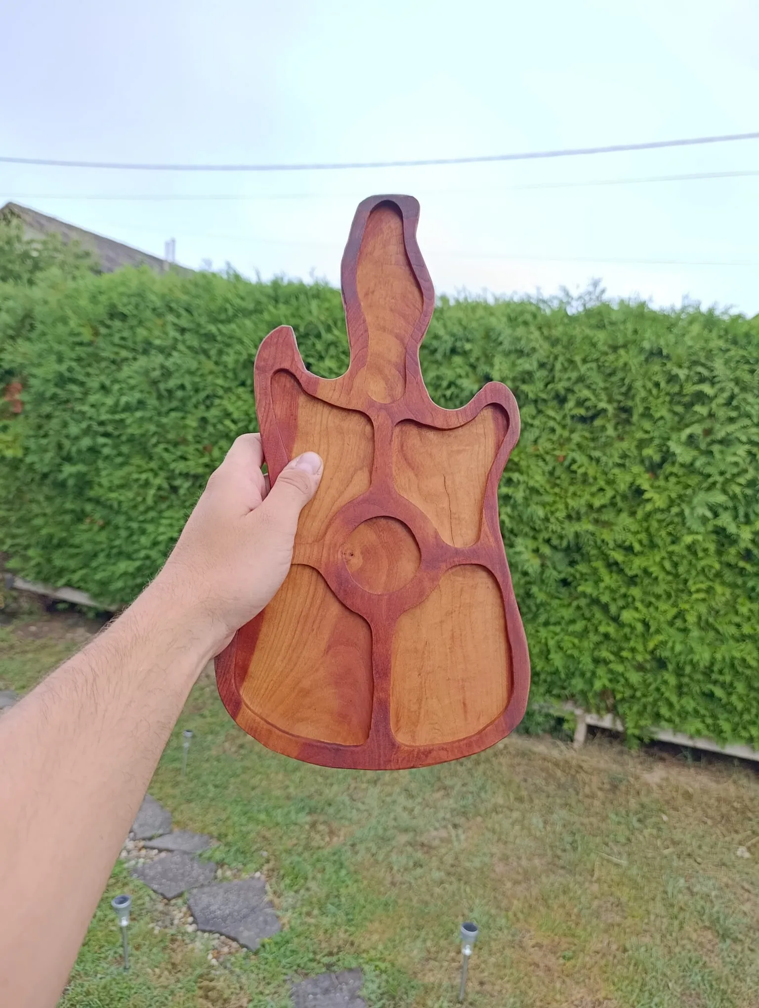 daska/pladanj za posluživanje hrane - gitara 3d - slika 4