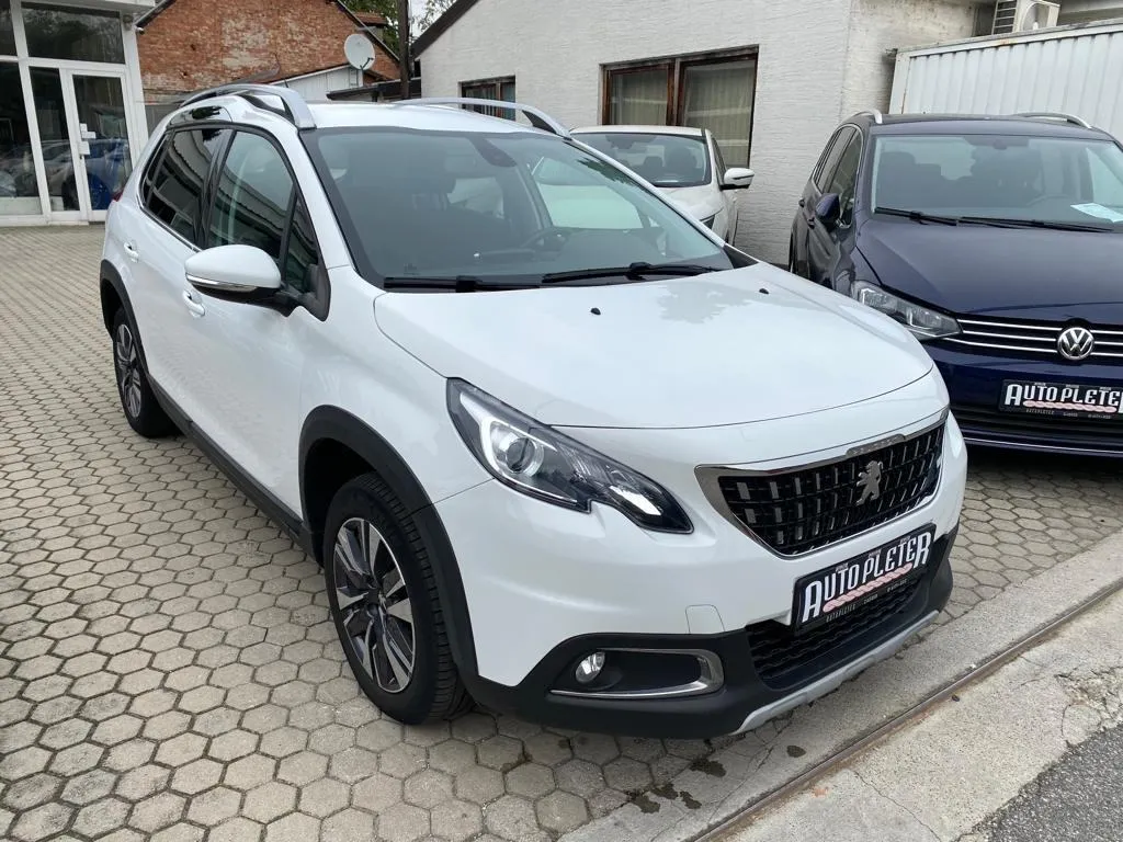peugeot 2008 1,2 puretech, navi, tempomat, 4x garancija! - slika 2