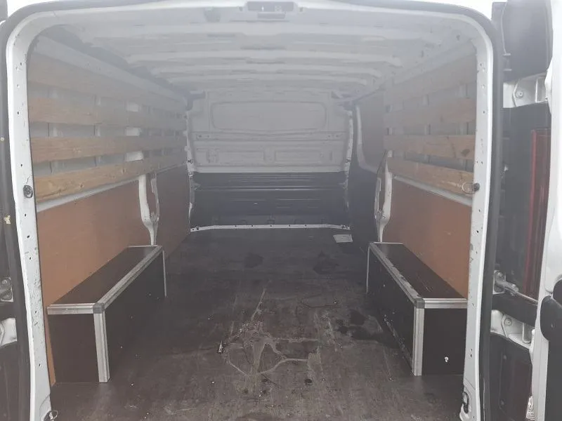renault trafic 1.6 dci*klima*navigacija*kuka za vuču* - slika 8