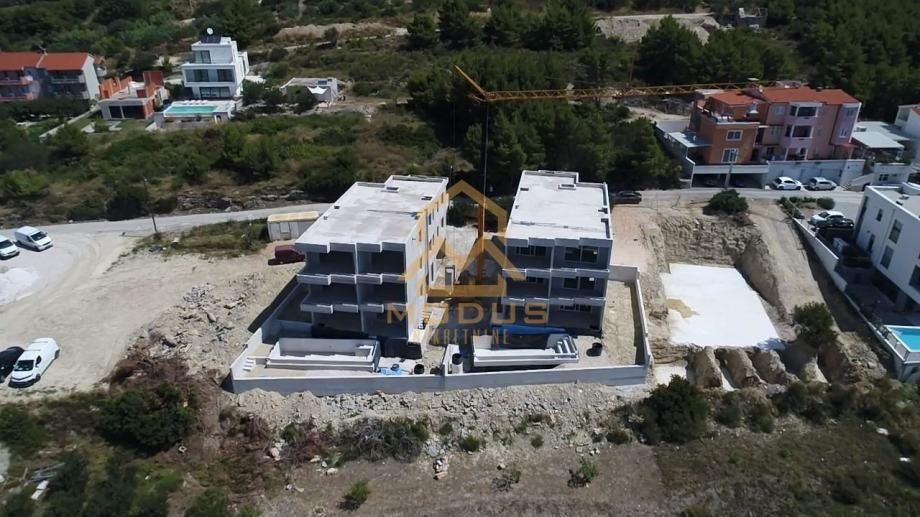 podstrana** dvosoban apartman s pogledom (prodaja) - slika 6