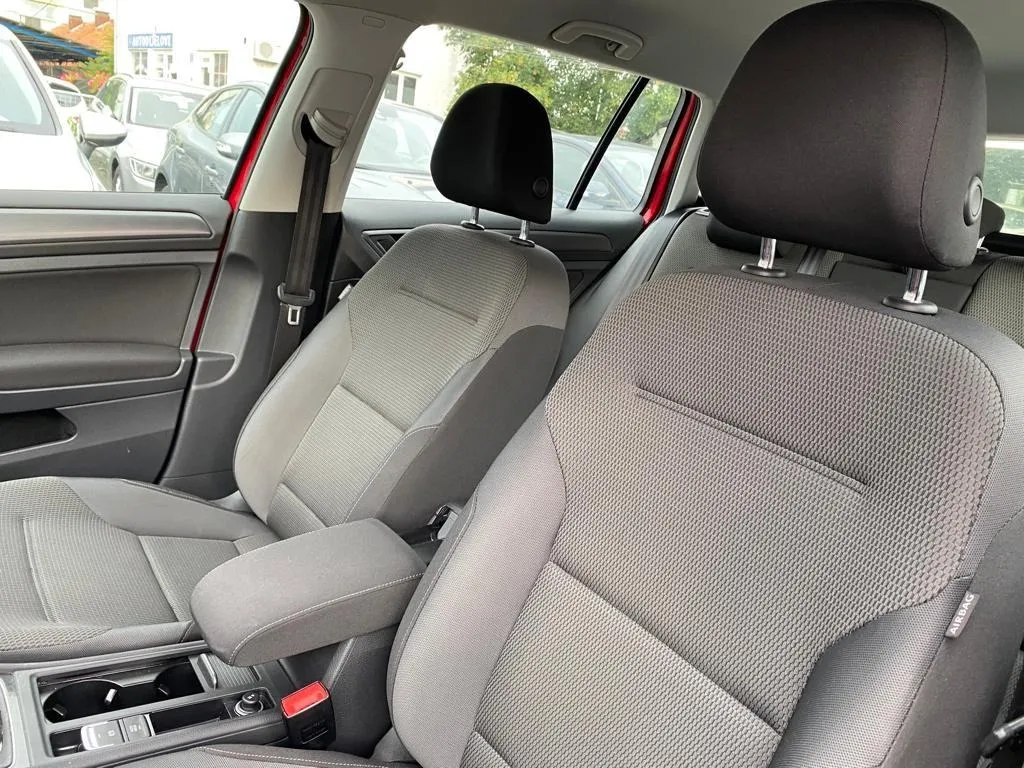 vw golf 7 variant 1,6 tdi, radar, klima, 4 x garancija ! - slika 15