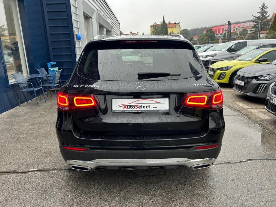 mercedes glc 200 4matic - model 2022 - navi - kamera - reg 1 god !!! - slika 5
