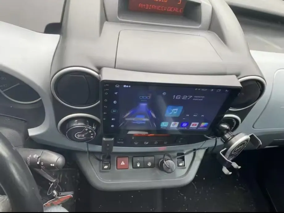 peugeot partner 2008-2019 multimedija android navigacija kamera wifi - slika 3