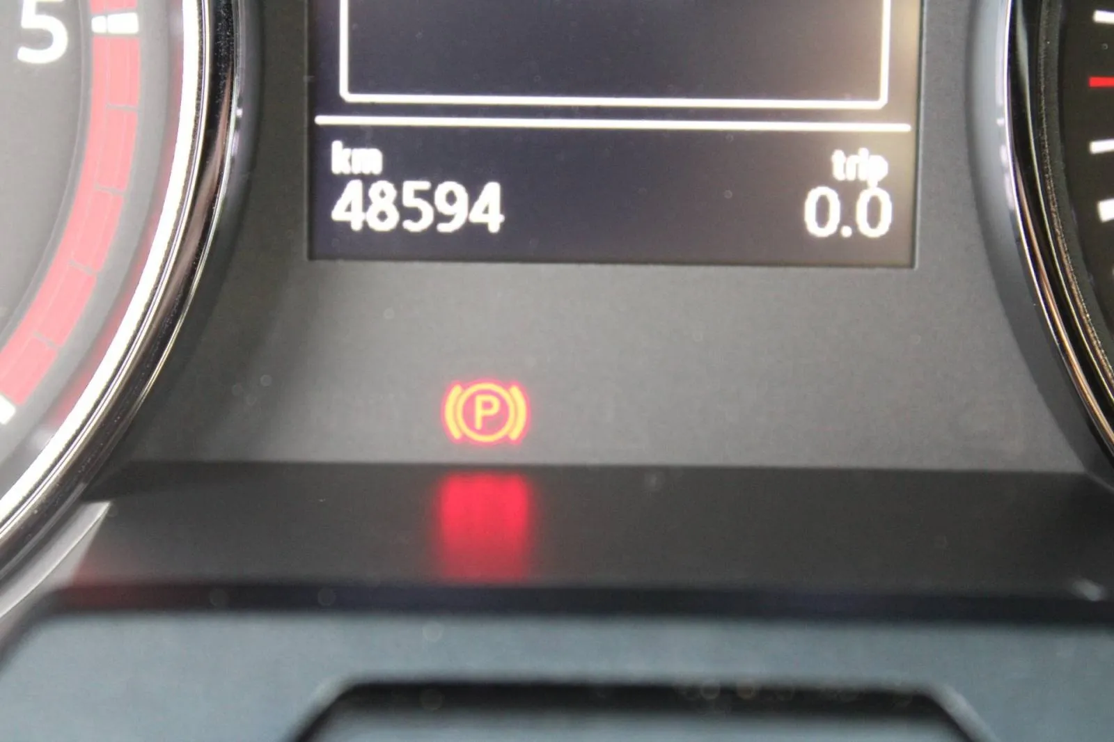 vw crafter 2.0 tdi l3h3 140ks *kamera*, 2023 god. - slika 15