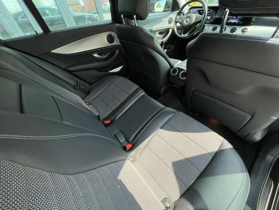 mercedes-benz e-klasa 220 d • 2016.g. • navi • automatik • leasing • - slika 16
