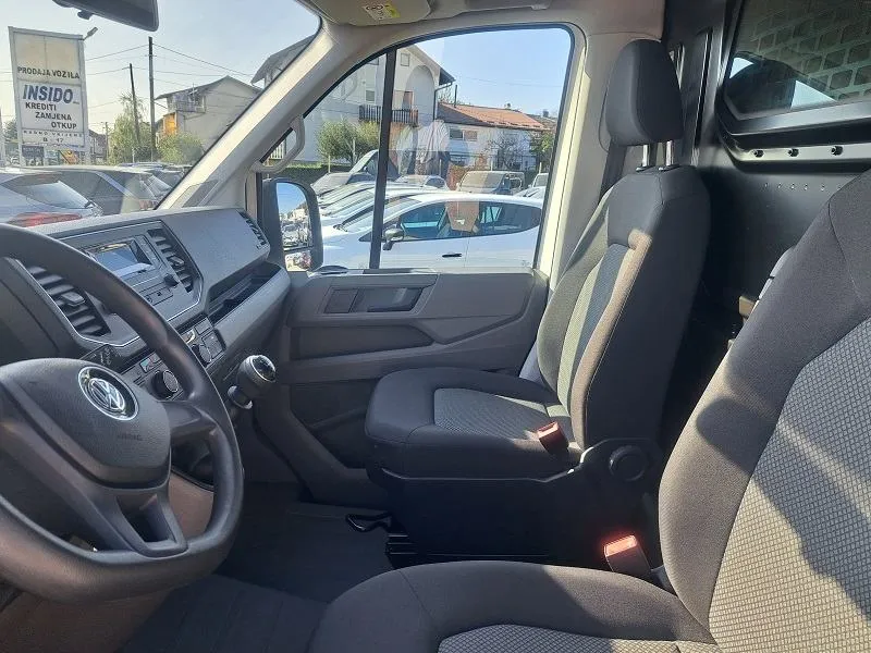 volkswagen crafter 2.0 tdi*177ks*klima*park.senzori* - slika 13