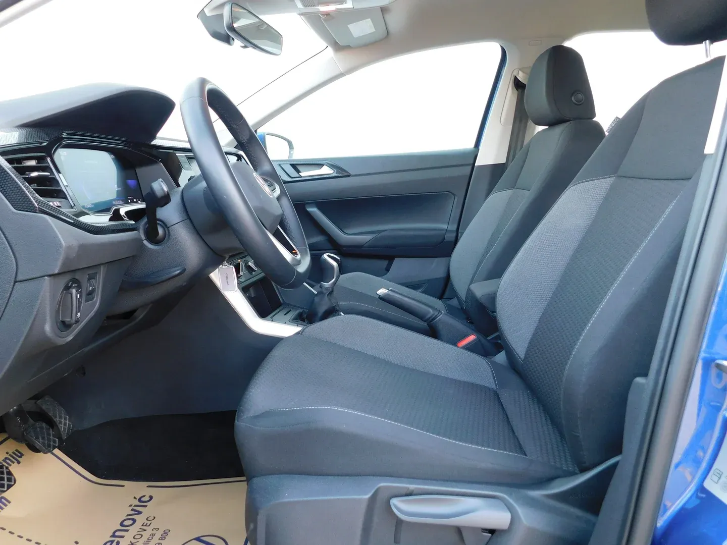 10801 volkswagen polo 1.0 tsi life - slika 6
