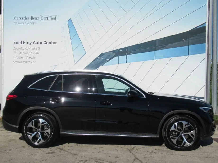 mercedes-benz glc 220 d 4matic avantgarde - slika 5
