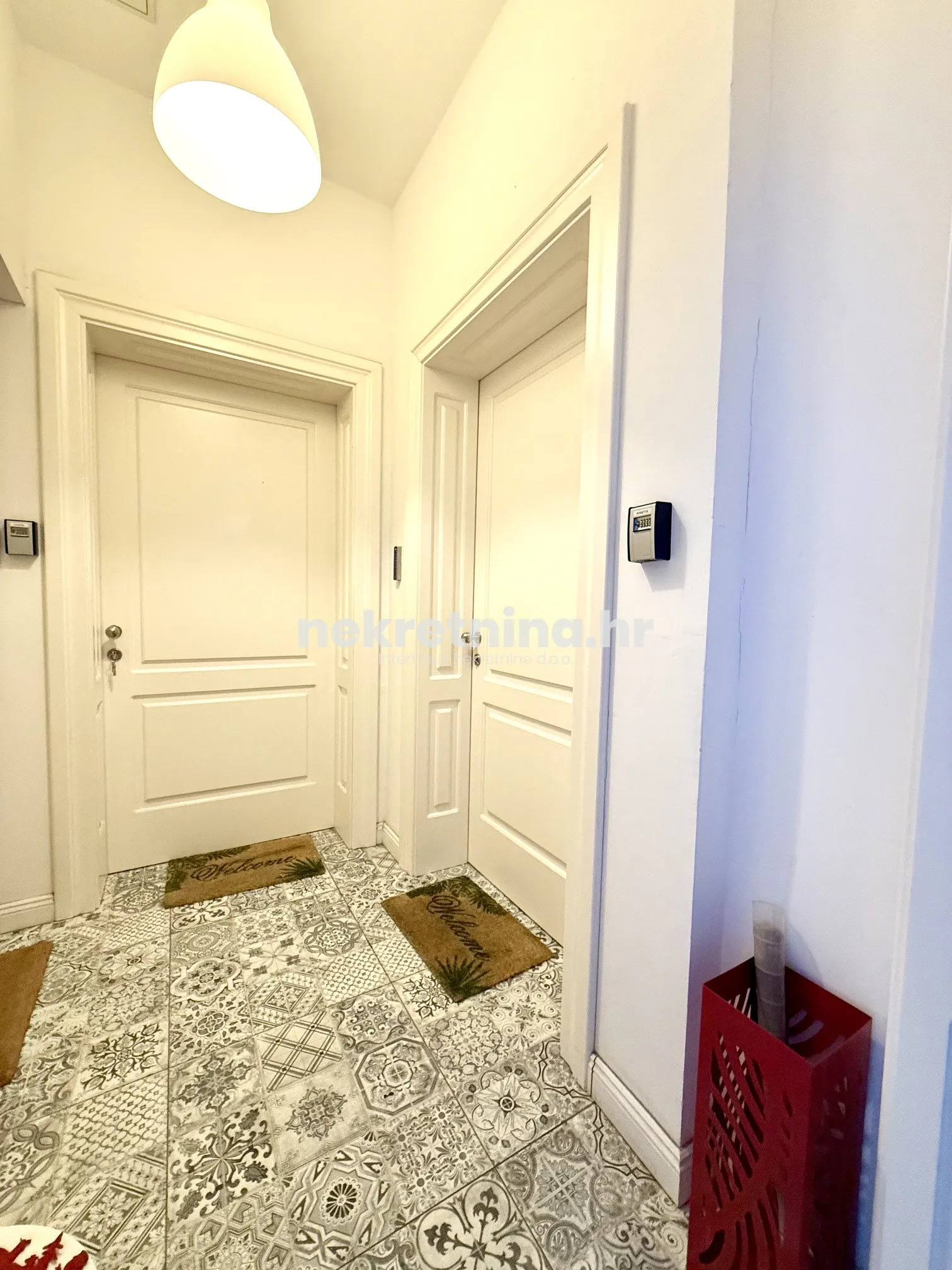 prodaja - 2 stana: zagreb, frankopanska (centar), 75.00 m2 - slika 26