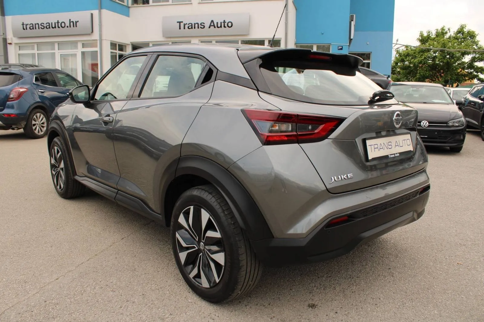 nissan juke 1.0 dig-t *led, navigacija, kamera* - slika 7