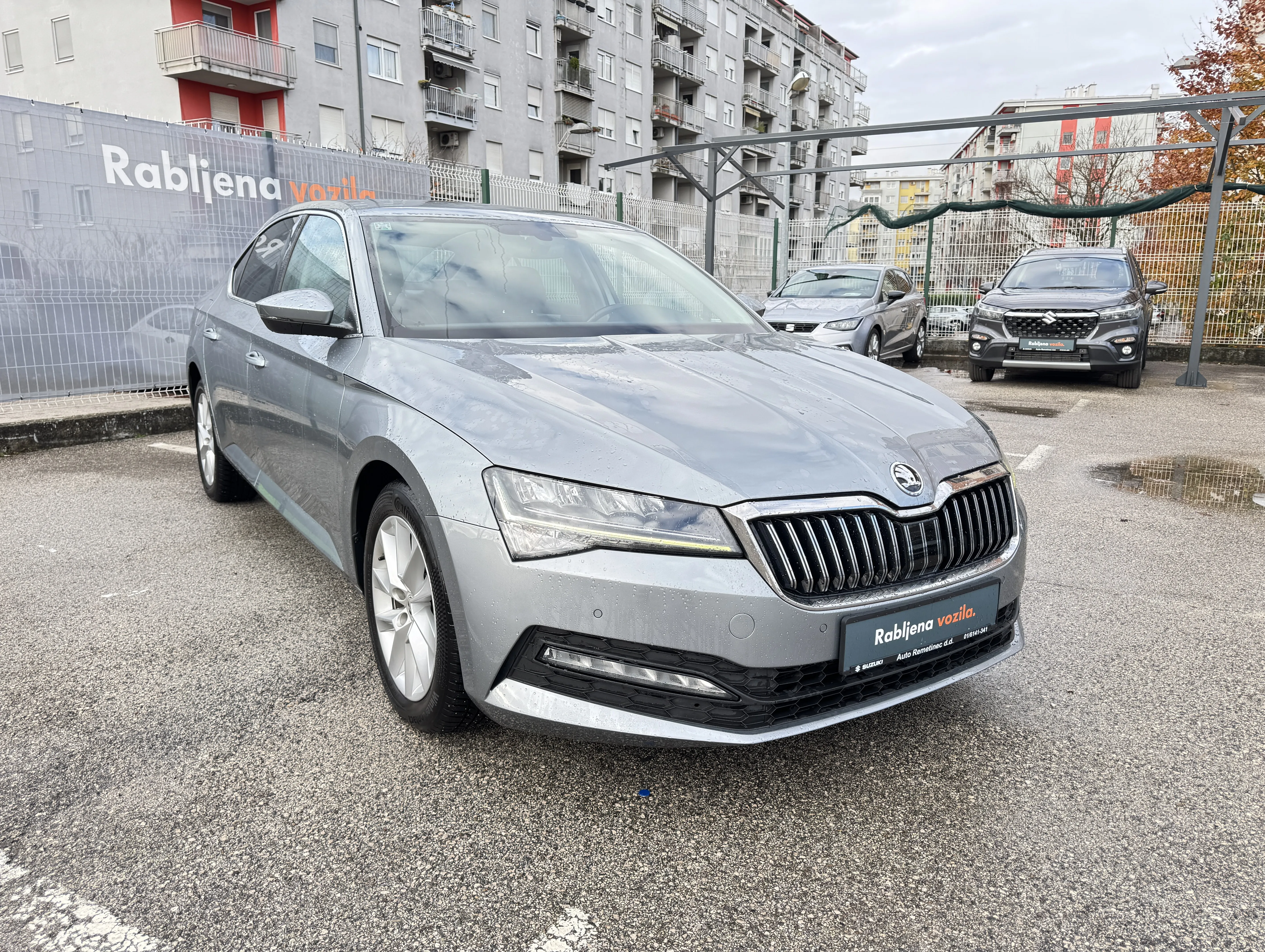 škoda superb 2,0 tdi dsg business - slika 3