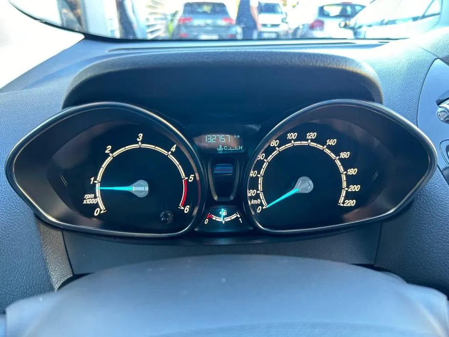 ford courier 1.5 tdci - 130000km - garancija - servisa - reg 1 god !!! - slika 16