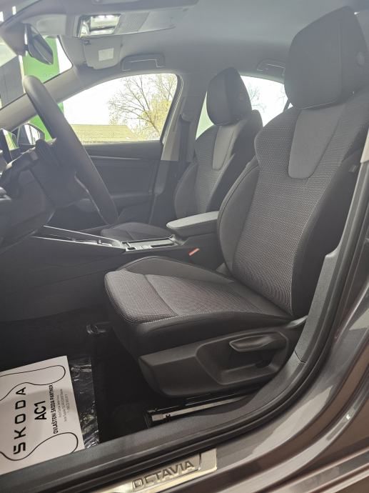 škoda octavia selection 2,0 tdi dsg - slika 6