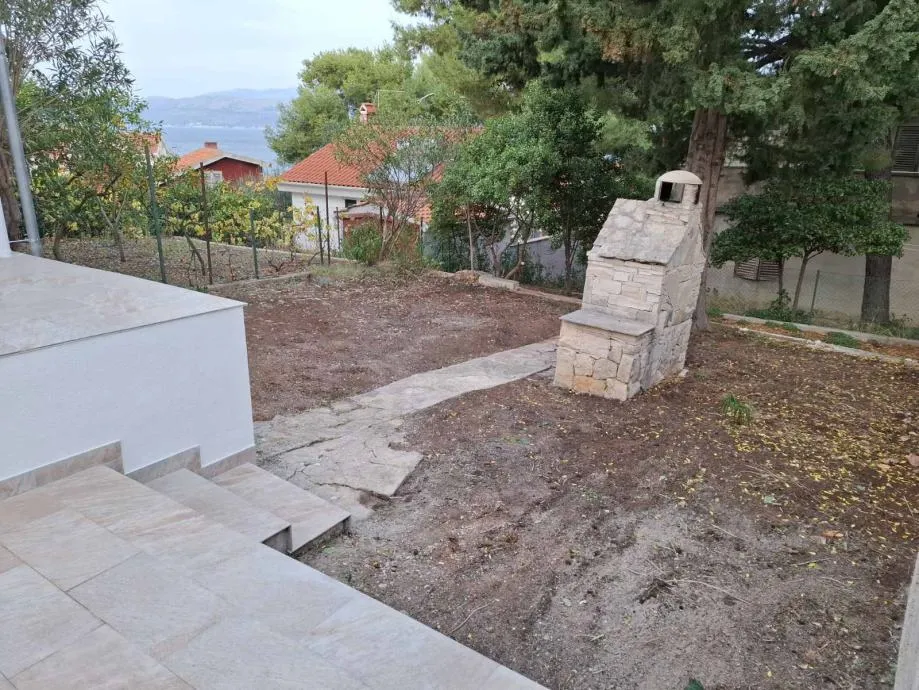 stan: postira, 99.00 m2, prizemlje sa vrtom i parkirnim mjestom - slika 9