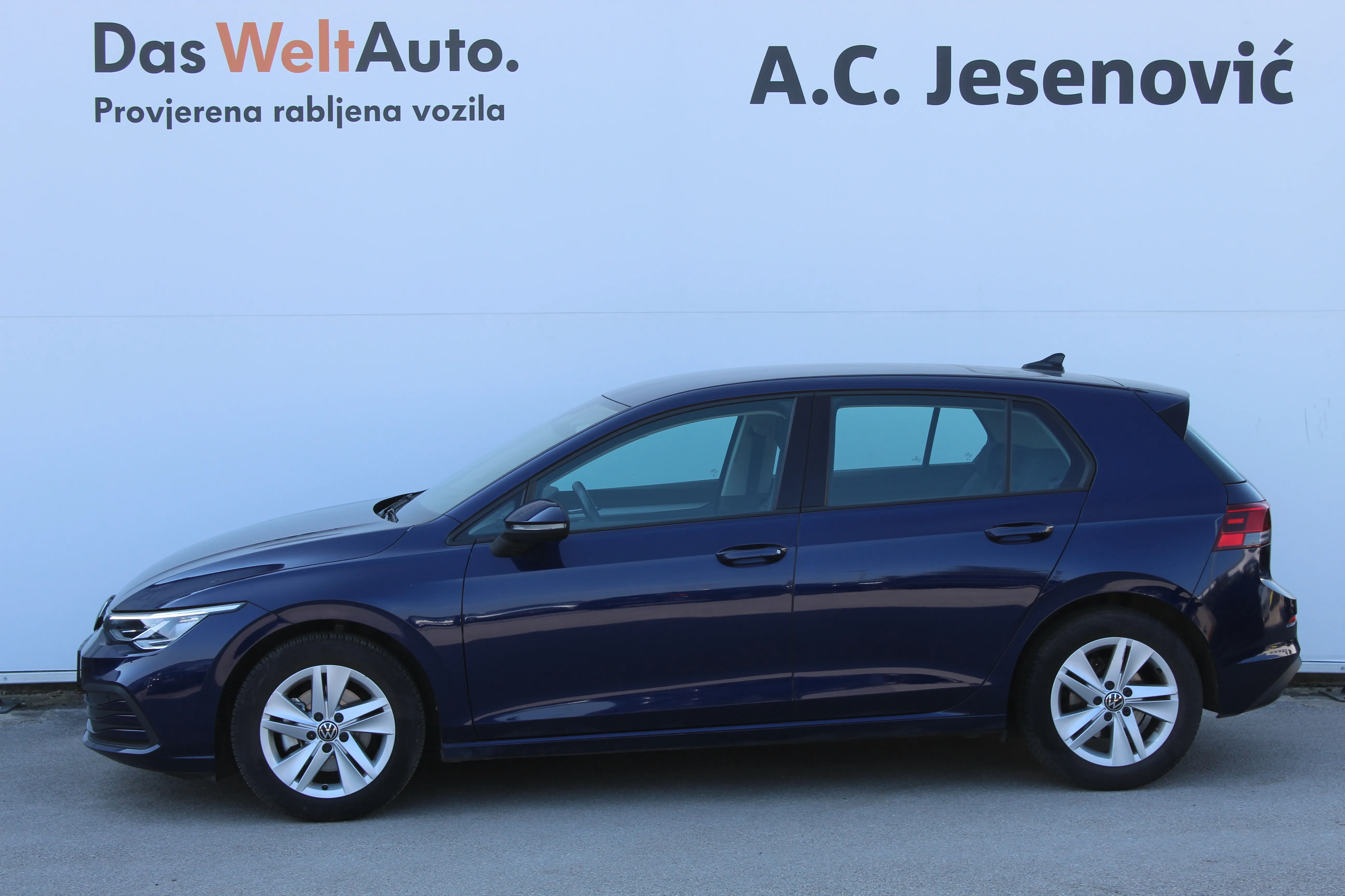 13119 volkswagen golf 1.0 tsi life - slika 6