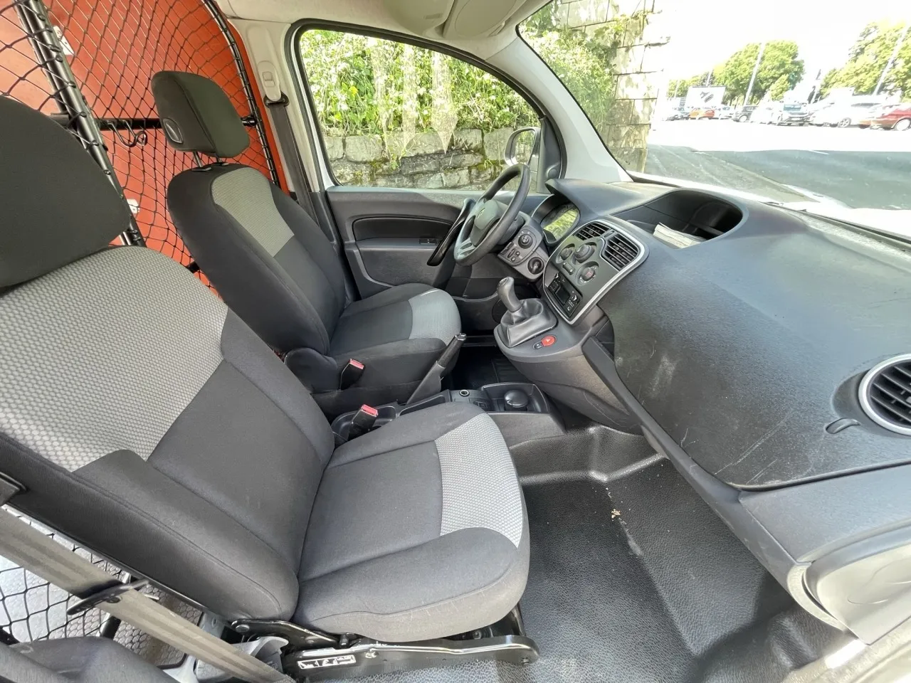 renault kangoo express furgon 1,5 dci 90 energy - slika 12