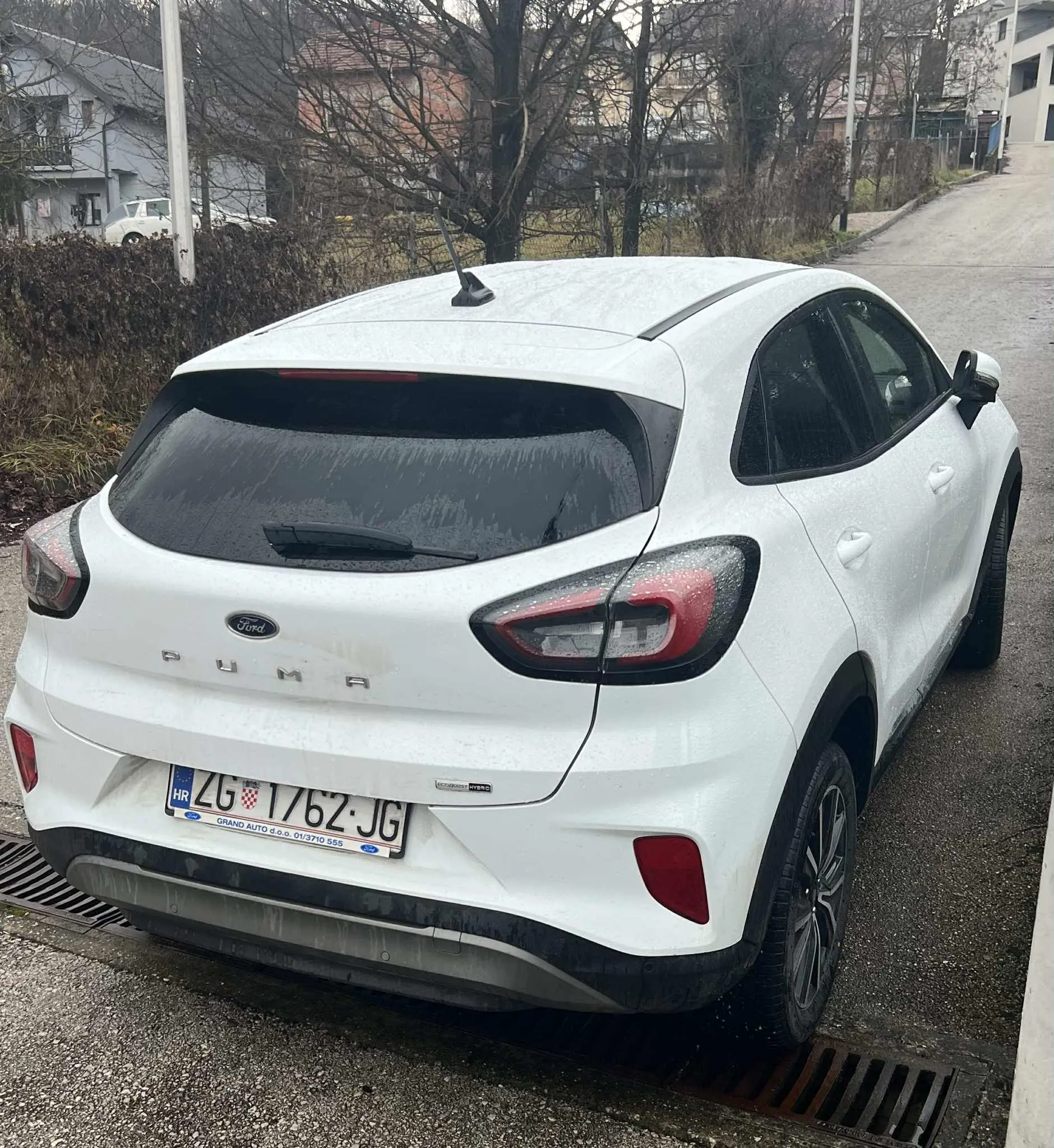 ford puma 1.0 mhev frozen white 125ks - slika 2