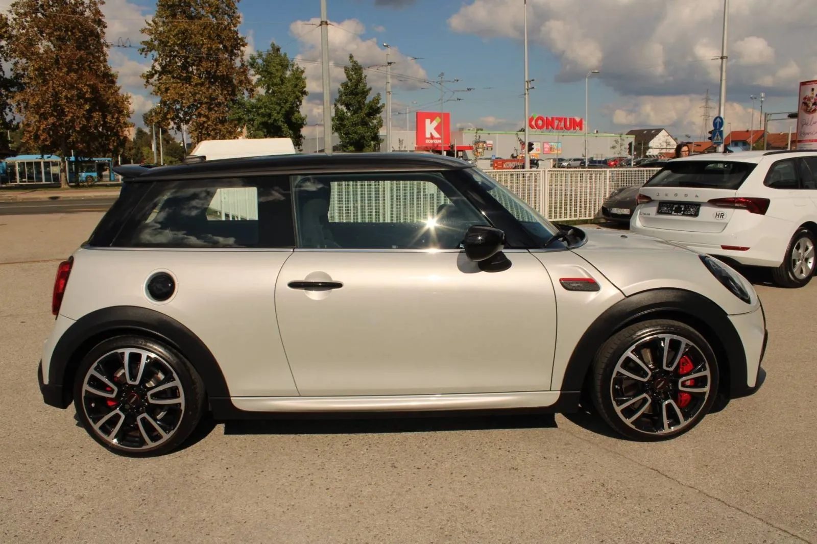 mini cooper jcw - slika 4