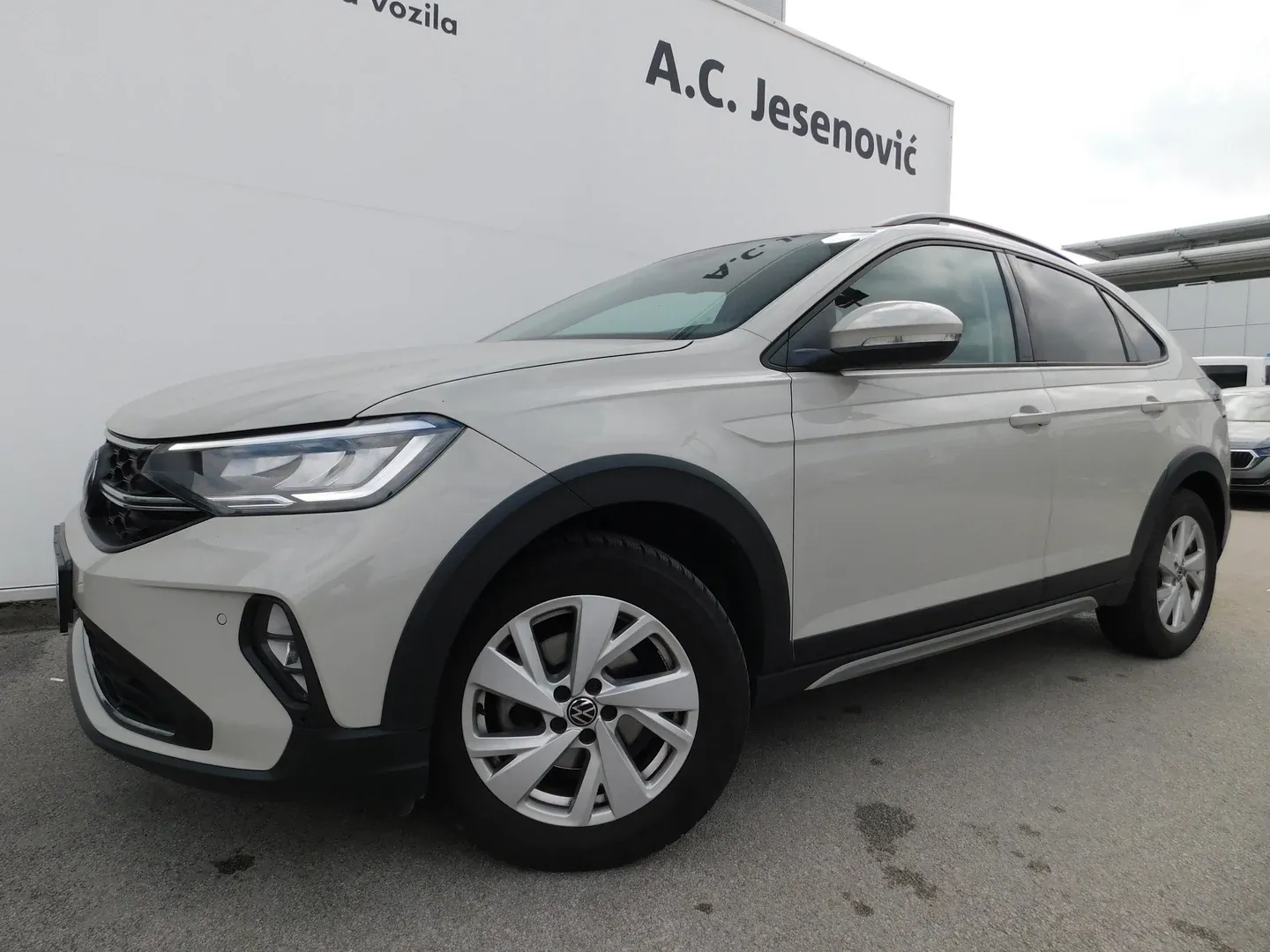11613 volkswagen taigo 1.0 tsi dsg life - slika 7