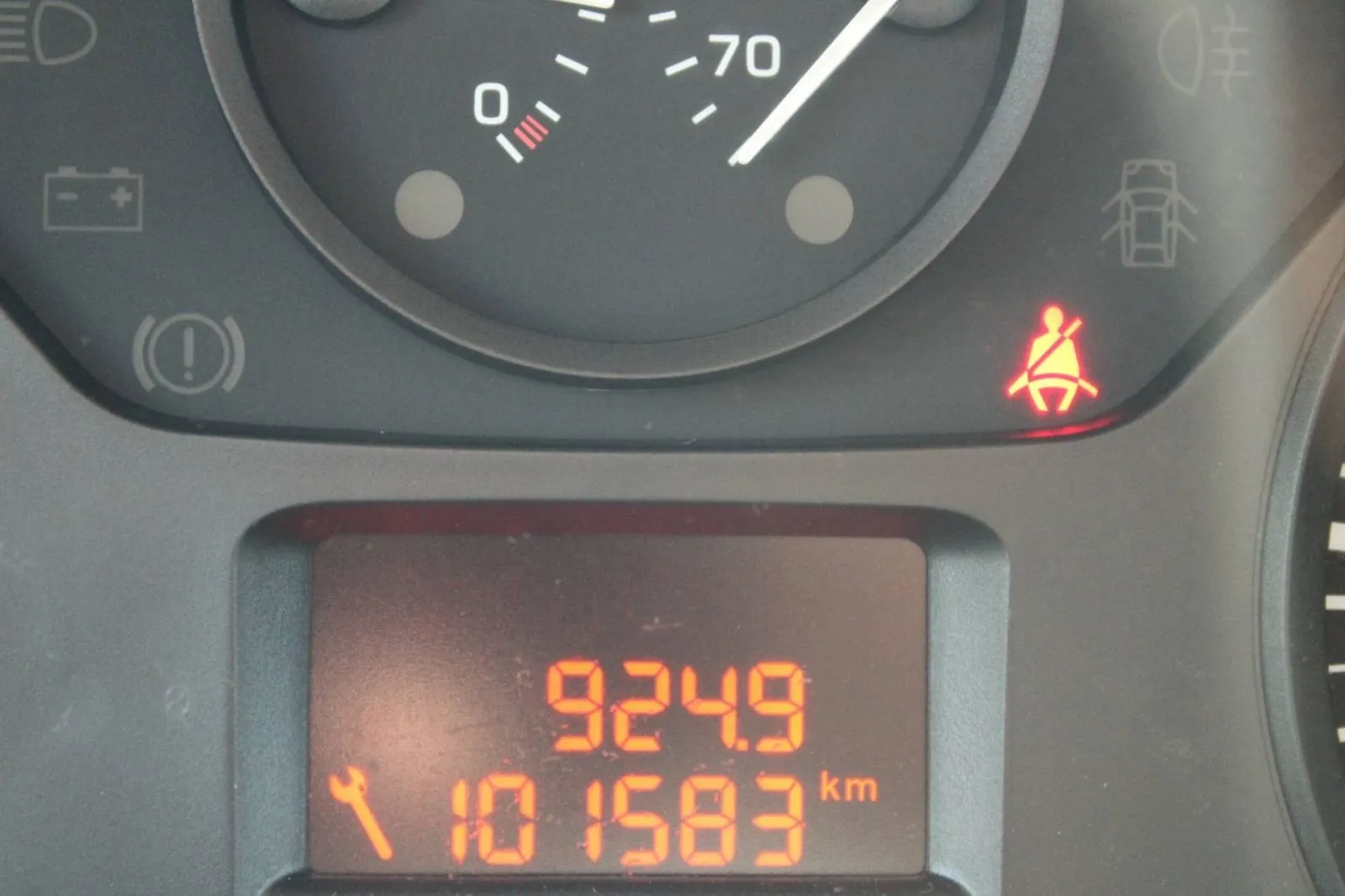 peugeot partner 1.6 hdi 100 produženi *klima* - 5 sjedala, 2017 god. - slika 17