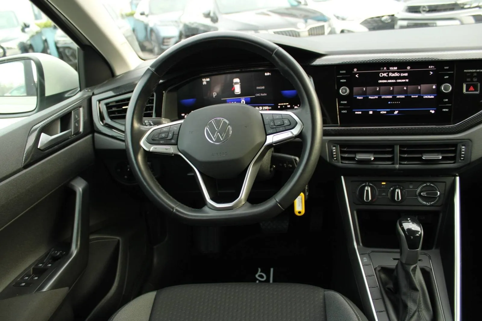 vw taigo 1.0 tsi dsg - slika 14