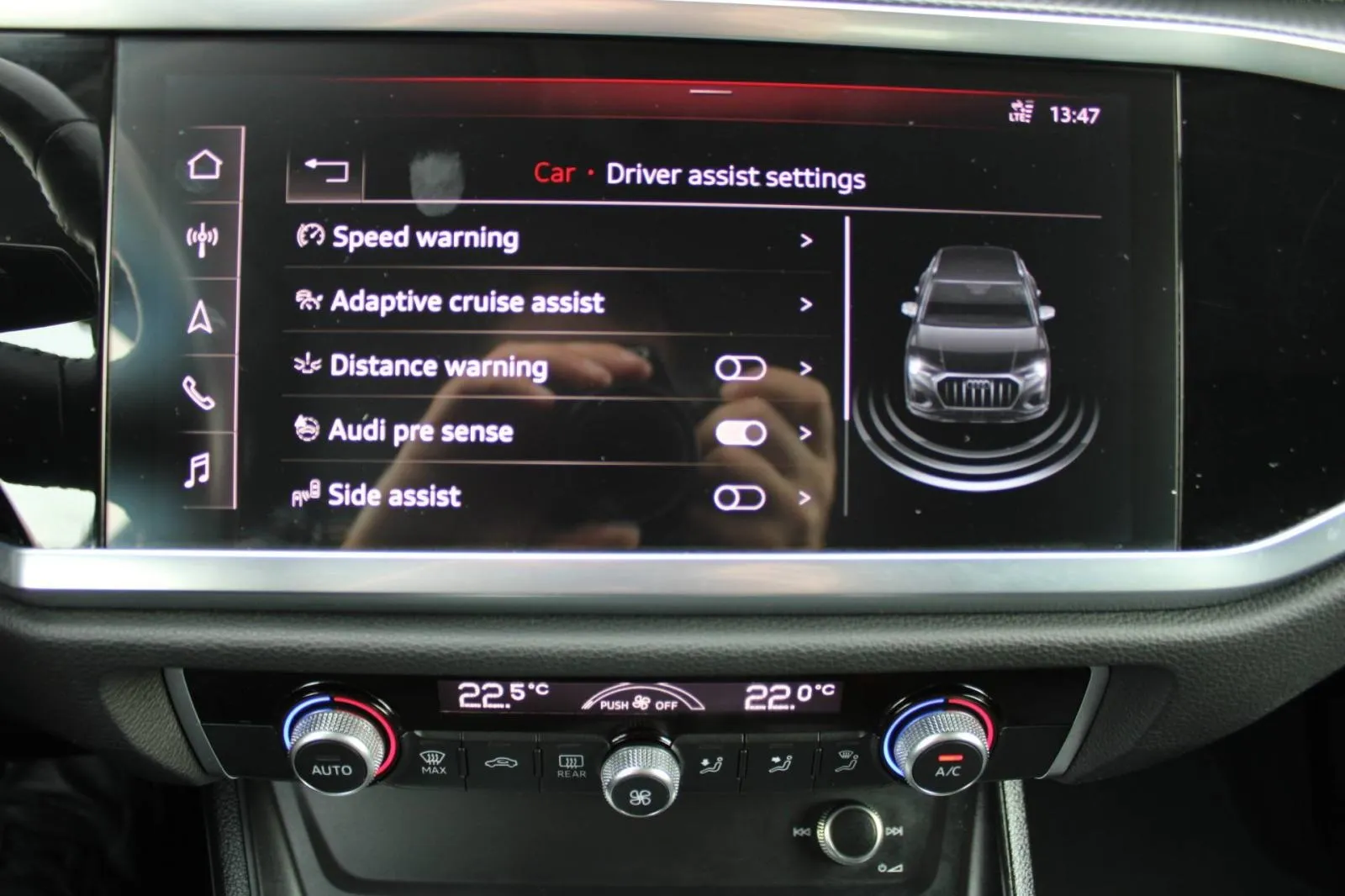 audi q3 40 tdi quattro s-tronic *navigacija* - slika 20