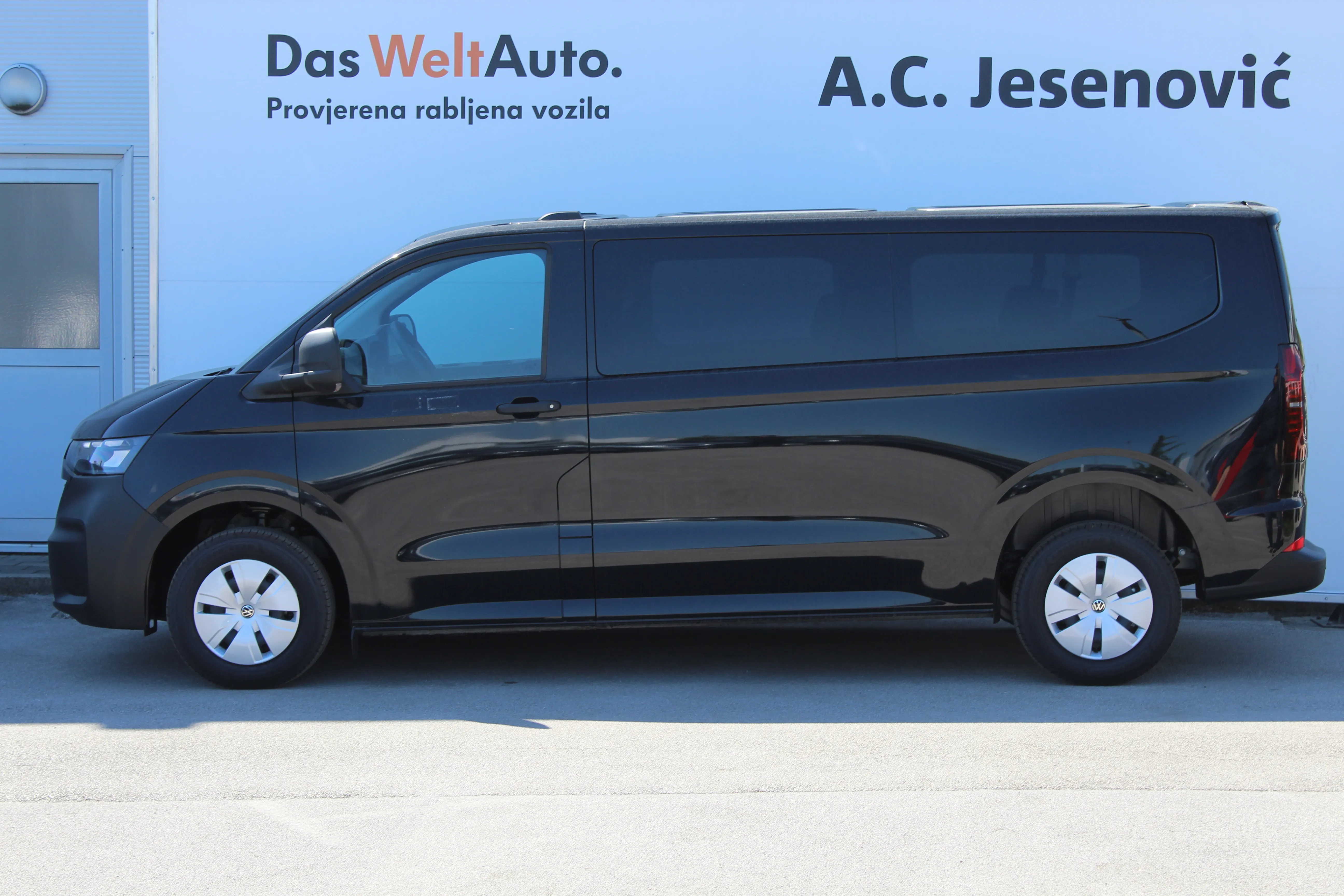 13206 vw caravelle l2 2.0 tdi - slika 6