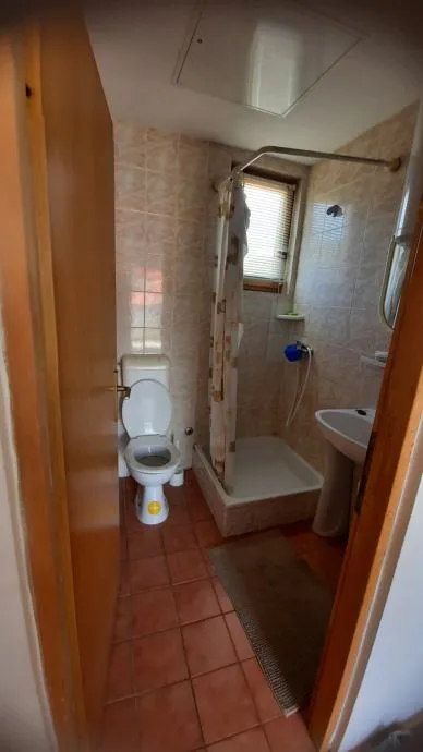 !!kuća s dvorištem,staro selo: murter, 105.00 m2 (prodaja) - slika 20