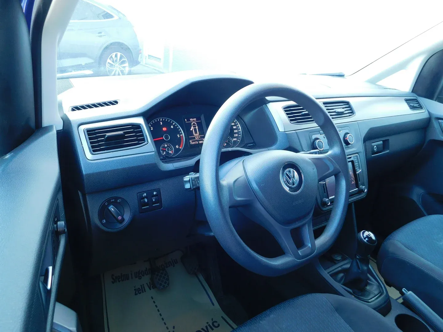 11944 vw caddy maxi trendline 2.0 tdi - slika 6