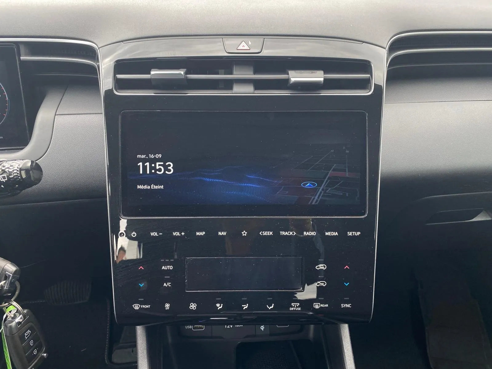 hyundai tucson business mild-hybrid 2wd 1.6 crdi - slika 15