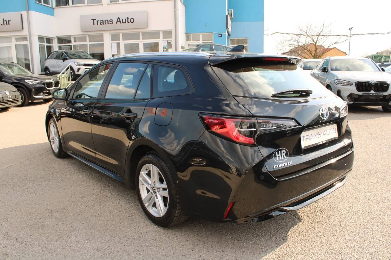 toyota corolla karavan 2.0 hybrid automatik n1 - teretno, 2021 god. - slika 7