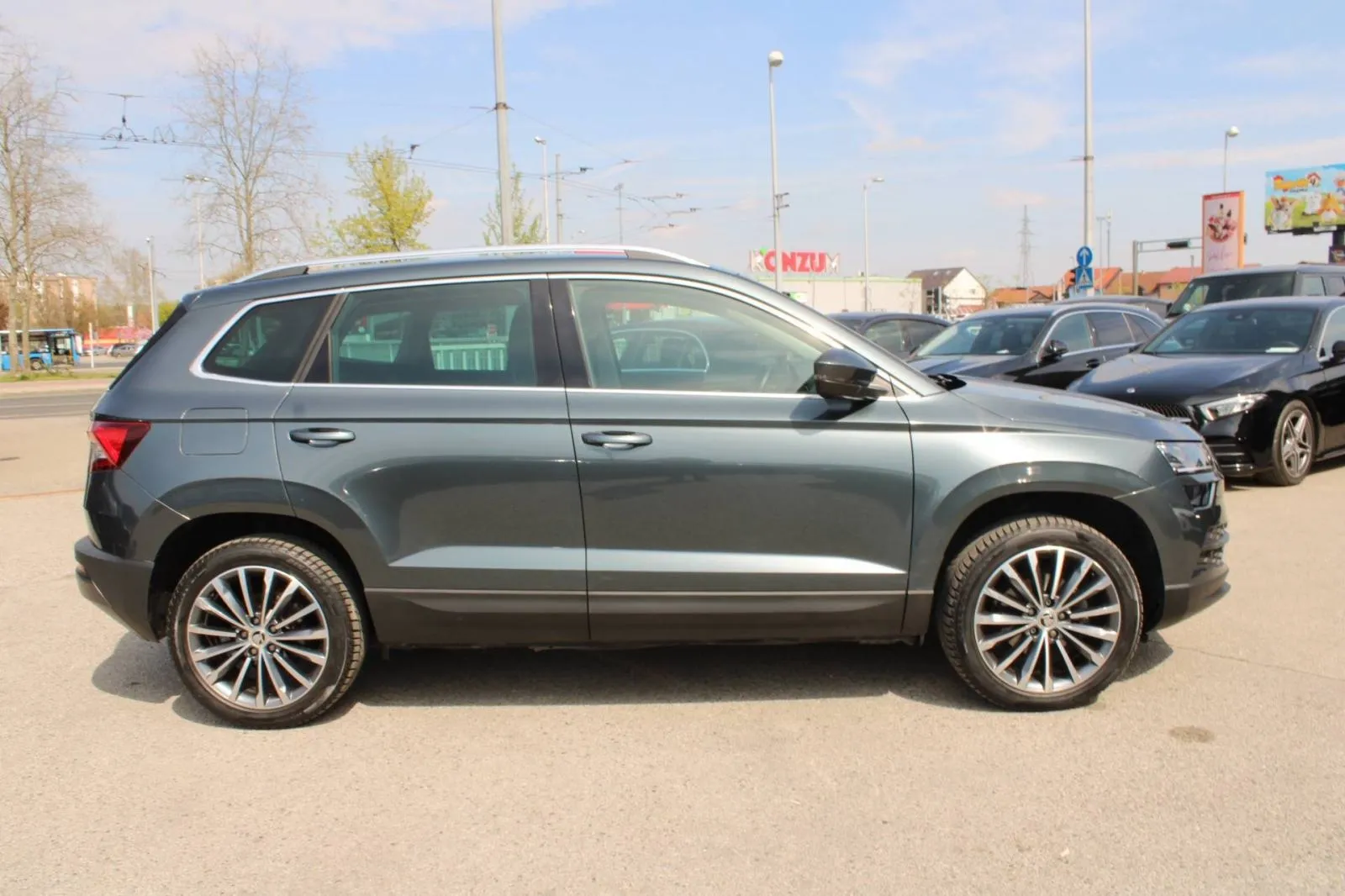 škoda karoq 1.6 tdi dsg style *led, navigacija, kamera* - slika 4