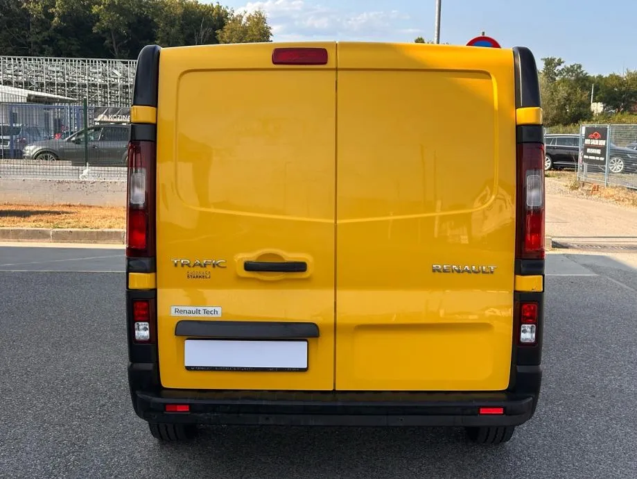 **renault trafic 1.6 dci, hr auto, reg, 1. vlasnik**, 2019 god. - slika 8