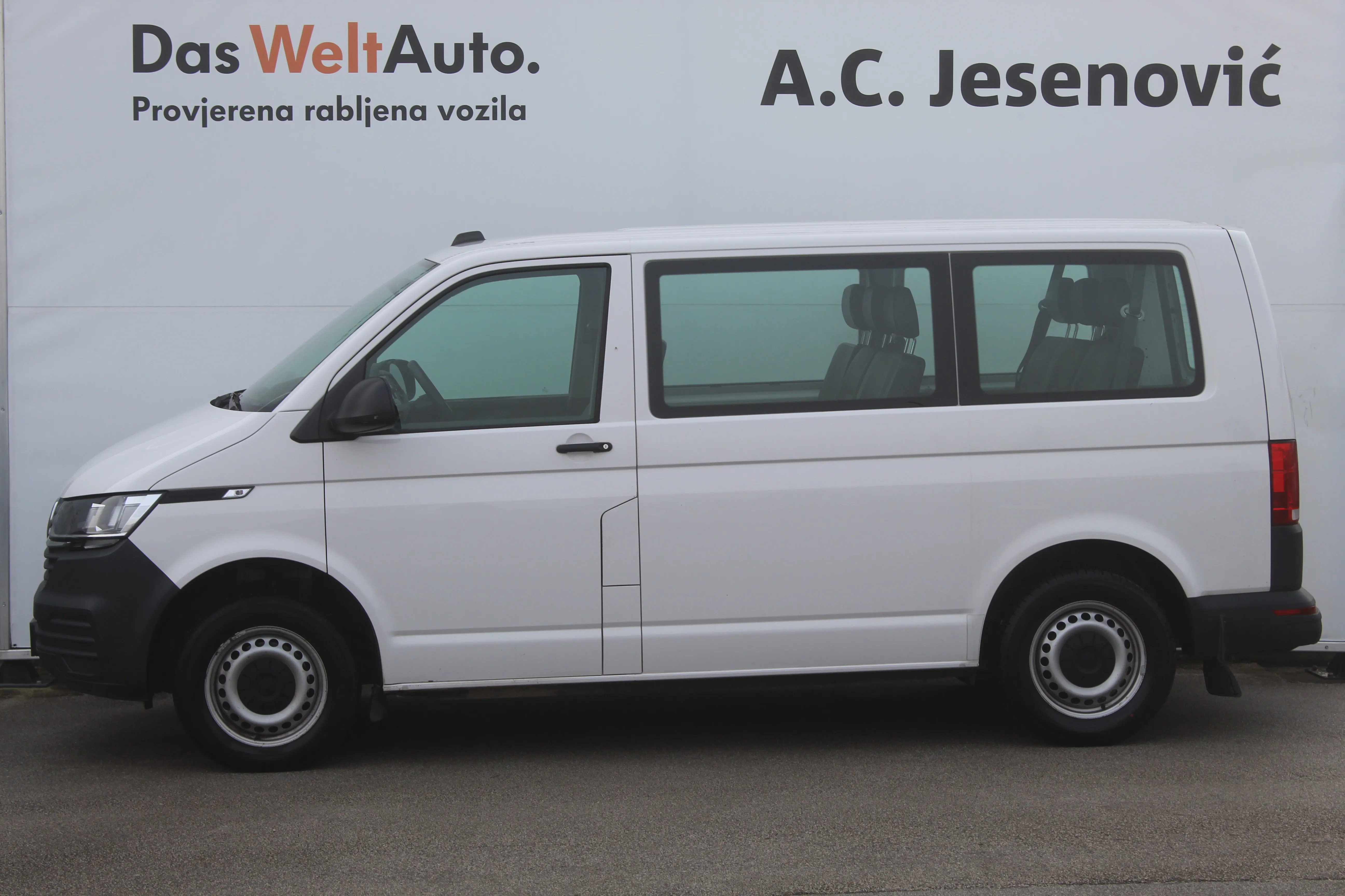 12956 vw transporter kombi 2.0 tdi - slika 6