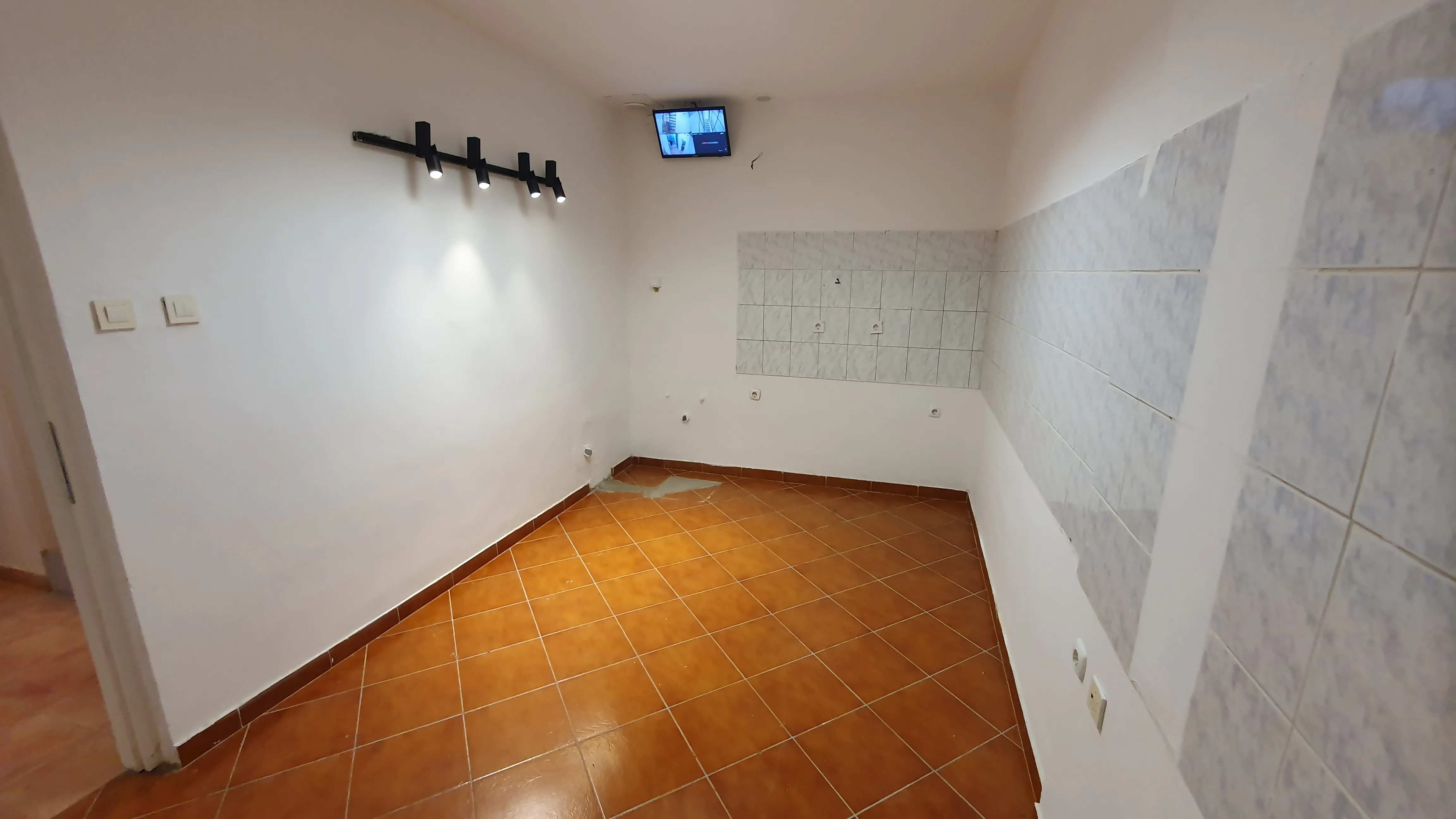 poslovni prostor 50m2 malešnica - slika 4