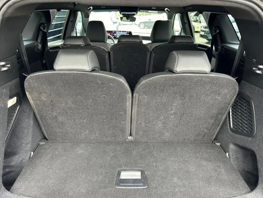 peugeot 5008 allure hybrid - 2025 - novi model - 15.000km - reg 1 god! - slika 24