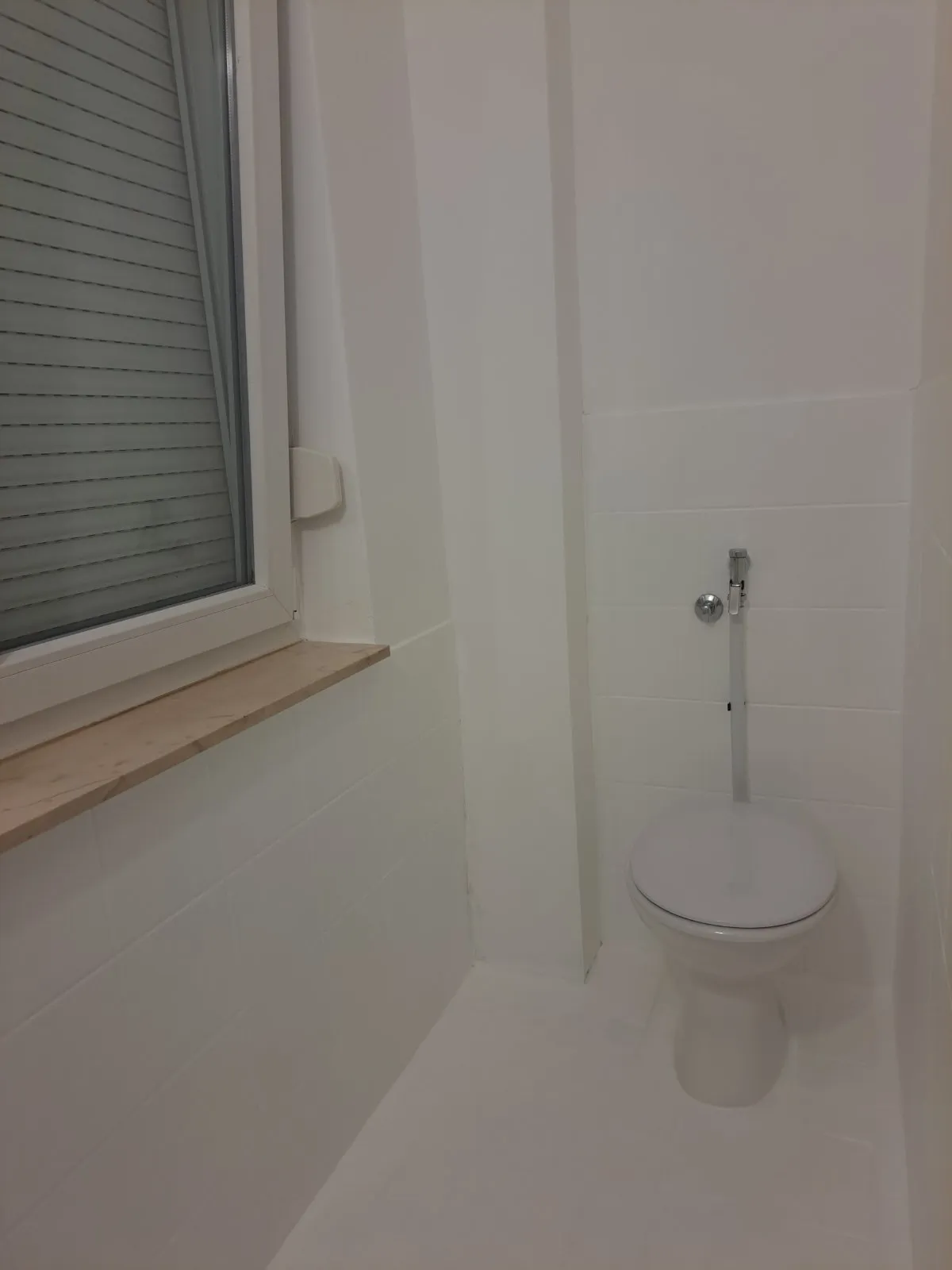 iznajmljujem potpuno uređen i opremljen stan 70m2 u centru bjelovara - slika 10