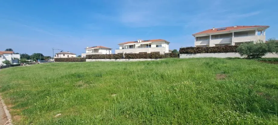 poreč-građevinsko zemljište pogled more 2 km od plaže - slika 2