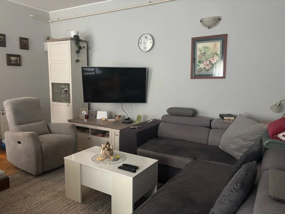kuća: osijek, retfala, visoka prizemnica, 308m2 (+66m2 dvorišni stan) - slika 2
