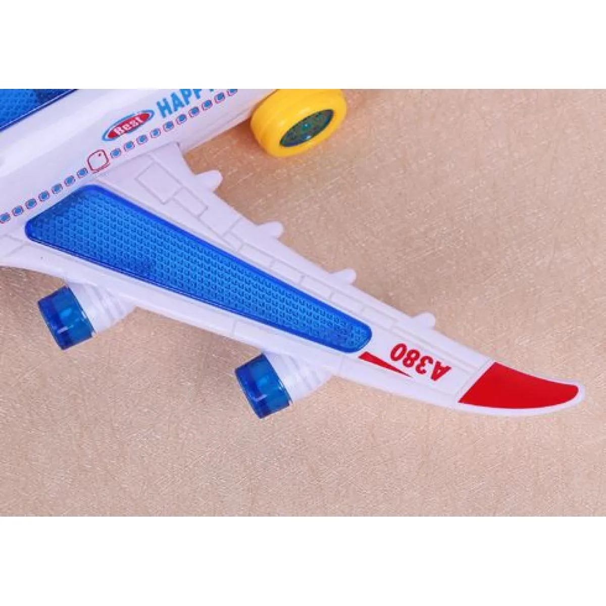 avion a380 putnički koji sam vozi svijetli i svira - slika 5