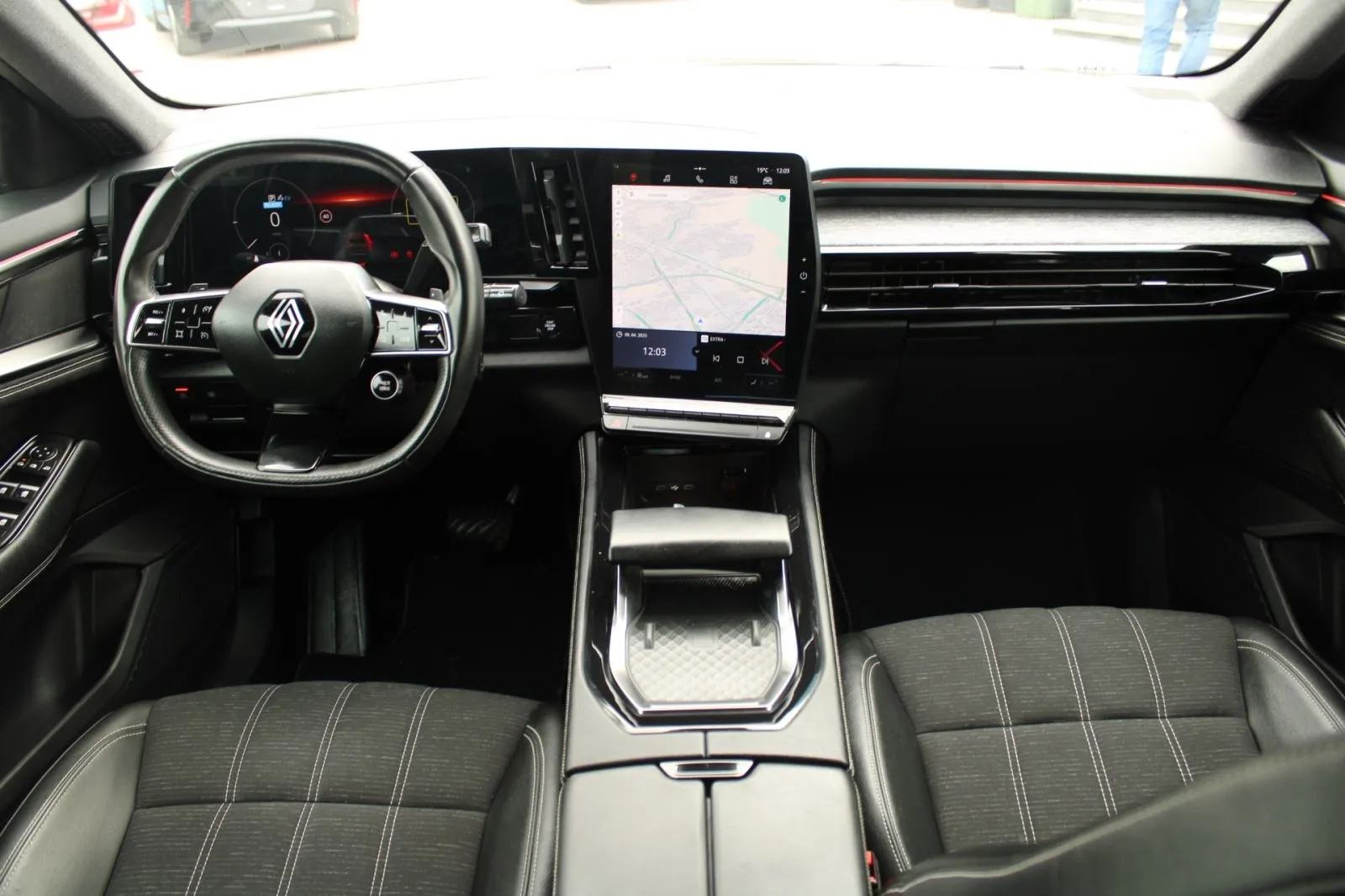 renault austral 1.2 e-tech 200 techno automatik - slika 12