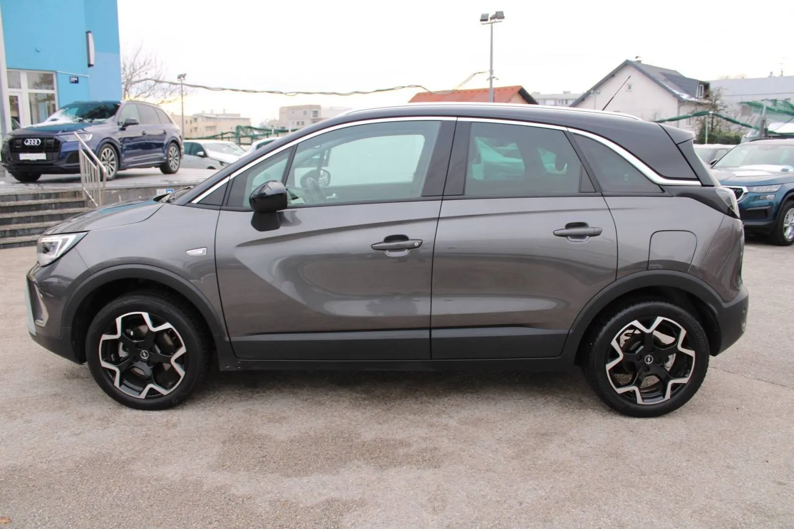 opel crossland 1.2 turbo ultimate *led, navigacija, kamera* - slika 8