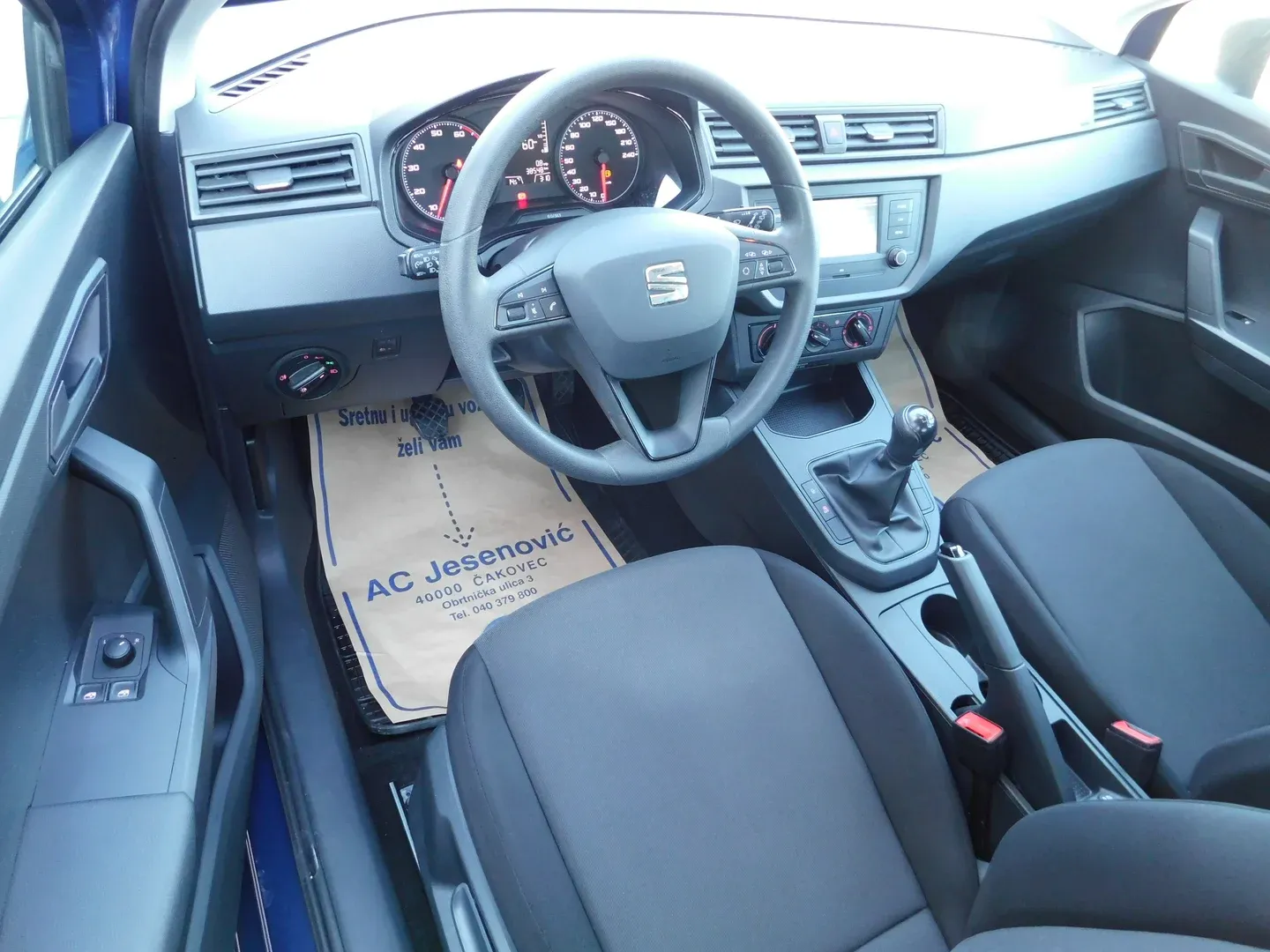 05960 seat ibiza 1.0 mpi 55kw reference - slika 7